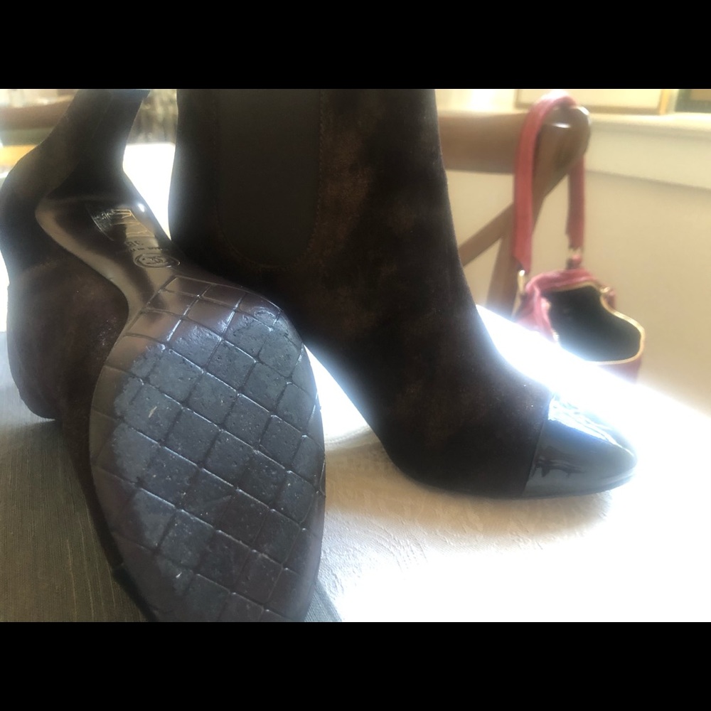 CHANEL AUTHENTIC BOOTS